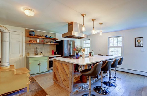 Town of Olive Casa | Historic Catskills farmhouse with sweeping views