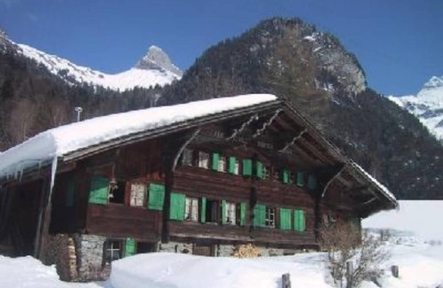 Les Plans-sur-Bex Chalet De Esquí | Histórico chalet de 1714, Les Plans-sur-Bex, Gryon-Villars-Les Diablerets