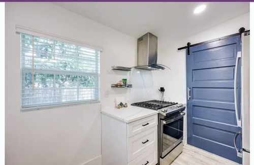 Southtown Casa | Historic Charm Meets Modern Convenience