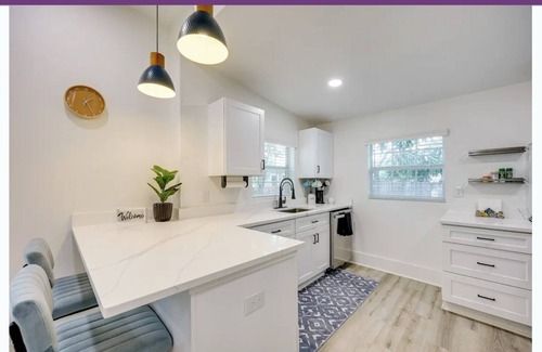 Southtown Casa | Historic Charm Meets Modern Convenience