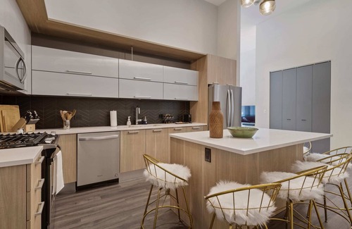Downtown Chicago Apartamento | Downtown Charm: 2BR, Comfort, Great Amenities