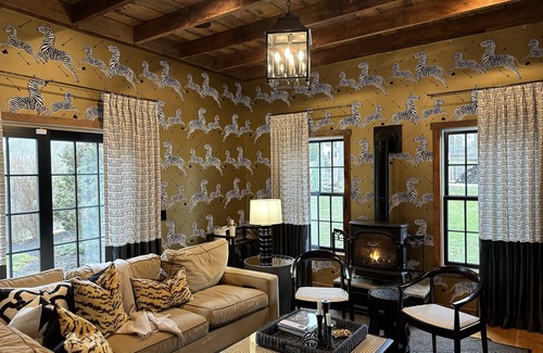 Exeter Casa | Historic Charm with modern amenities in Exeter, NH. 3 Bedrooms & Walk to town