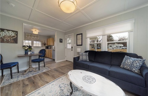 Grand Junction Cabaña | Historic, Charming GJ Downtown tiny home- Best location!