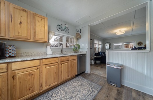 Grand Junction Cabaña | Historic, Charming GJ Downtown tiny home- Best location!