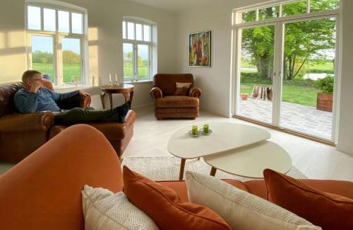 Branderup J Casa | Historic Cottage By The Lake In South Jutland