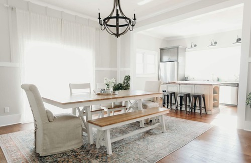Sparta Casa | Historic Cottage Pet Friendly Downtown Sparta TN 45 Mins to 4 State Parks