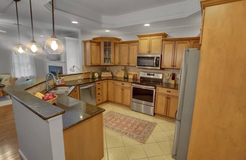 Chambersburg Casa | Historic Creekside Townhome in Chambersburg