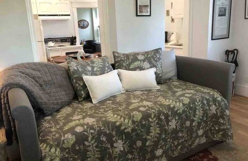 Sonoma Casa | Cuneo Cottage Downtown Sonoma