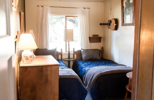 Congress Otro | Historic Date Creek Ranch -Horse stalls available-