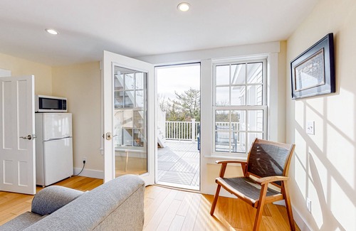 East Chop Casa | Historic, dog-friendly beach view house with fast WiFi, ocean view, & grill