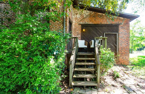 Athens Cabaña | Historic Downtown Carriage House - Walkable to UGA