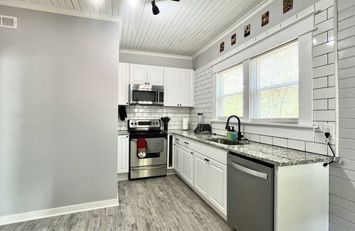 Sanford Apartamento | Historic Downtown Haven