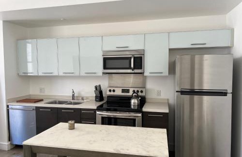 Historic Core Apartamento | Historic Downtown LA Loft - Urban Charm
