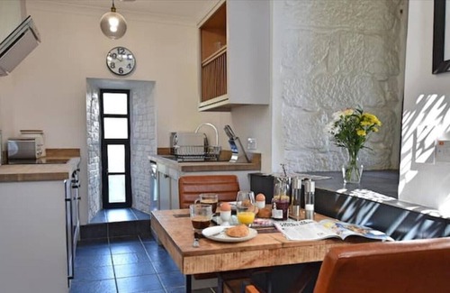 Goldsithney Apartamento | Historic engine house - a unique holiday home for 2