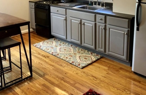 Linden Otro | Historic Farmhouse Suite in Virginia Hunt & Wine Country