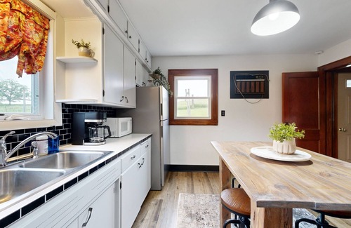 Darlington Casa | Historic farmhouse with WiFi, dog-friendly, close to rec trails