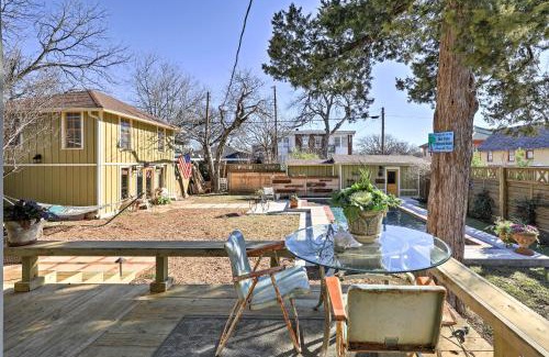 Fairmount Casa | Historic Fort Worth Cottage with Shared Pool!