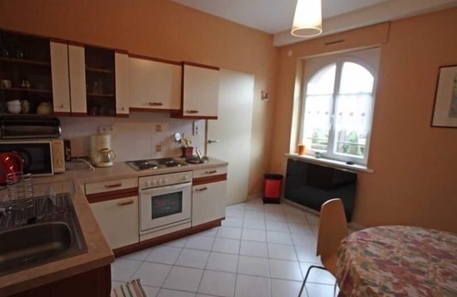 Saint-Die Cabaña | Apartamento acogedor para 2 en casa histórica con terraza y jardín, cerca de bosques y senderos