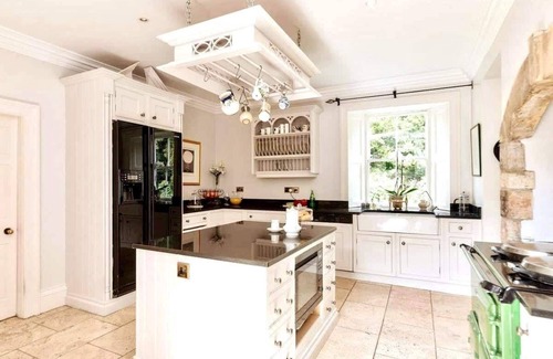 Richmond Casa | Historic Georgian Villa in Richmond by the River Swale