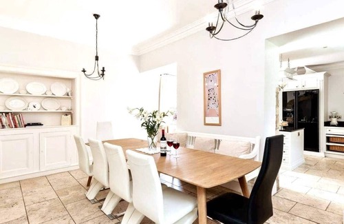 Richmond Casa | Historic Georgian Villa in Richmond by the River Swale