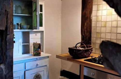 Detmold Cabaña | Historic half-timbered house, sauna, natural garden, fitness, movie theater, view
