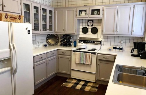 Tuscaloosa Casa | Historic Haven