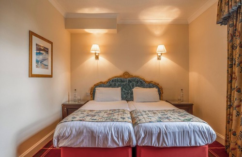 Nairn Hotel | Historic Hideaway by Nairn Golf & Beach—Where Charm Meets Comfort
