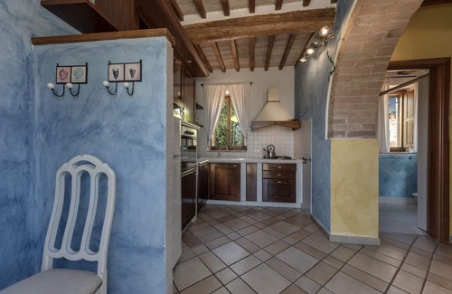 Vescovado Villa | Celebración histórica con una maravillosa piscina cerca de Siena, Toscana, Italia