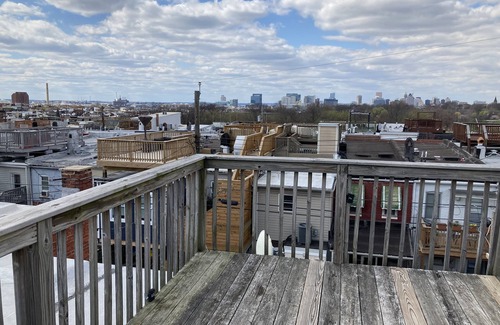 Highlandtown Casa | Historic Home in Safe Neighborhood - Private parking pad included!