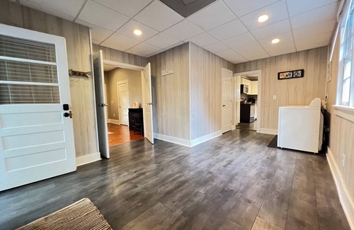 Mount Pleasant Casa | Historic Home in Mt Pleasant