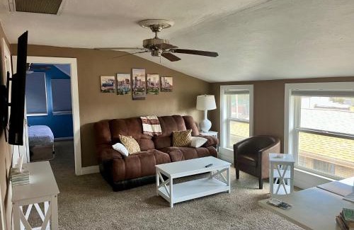 Sunnyside Casa | Historic Home with Farm Fresh Eggs in Denver