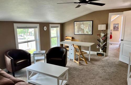 Sunnyside Casa | Historic Home with Farm Fresh Eggs in Denver