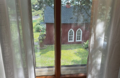 Stockholm Cabaña | Historic House in Stockholm, Wisconsin