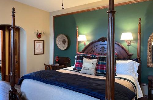 Faribault Hotel | Historic Hutch House
