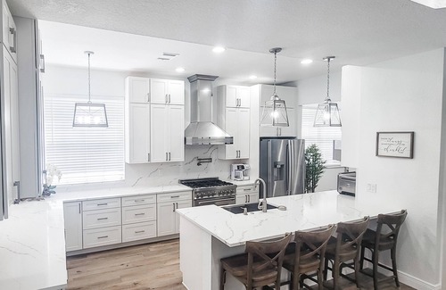 Hyde Park Casa | Historic Hyde Park Village Haven