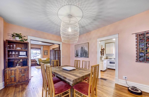 Northeast Kansas City Casa | Historic Kansas City Home w/ Yard Near Dtwn!