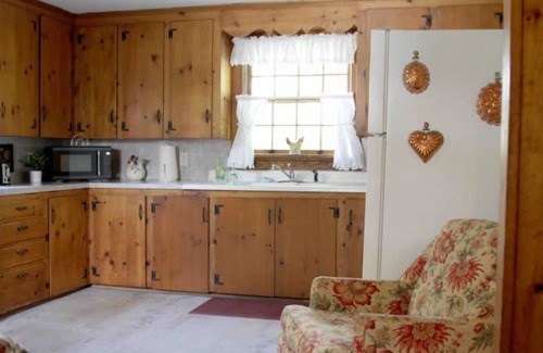 King Apartamento | Historic Lodging King NC Near Pilot Mountain