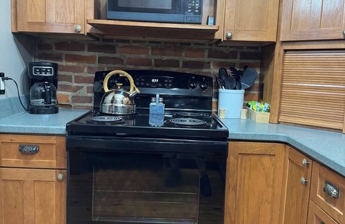 Mattoon Apartamento | Historic, loft house with rustic charm meets modern day comfort