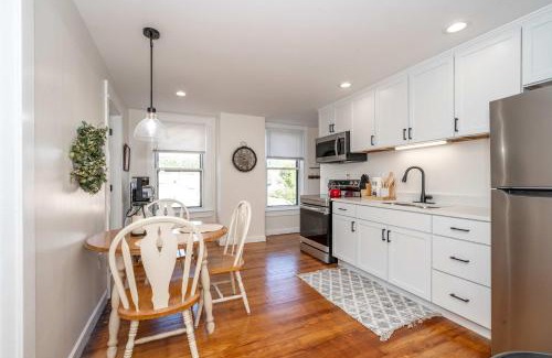 Ludlow Casa | Historic Ludlow Suites - 2 Apts