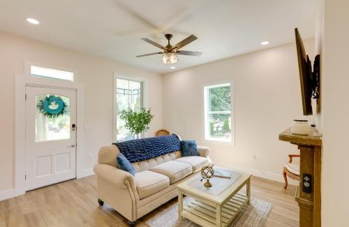 Madison Casa | Historic Madison Retreat - 1 Mi to Ohio River