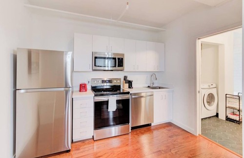 South Main Historic District Apartamento | Historic Main St. Gem | Steps from Memphis Culture