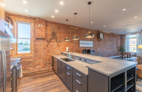 Gunnison Apartamento | Historic Main Street Loft- 2nd Floor