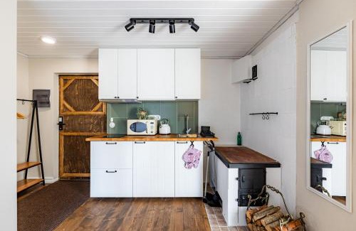 Kuressaare Apartamento | Historic Manor Apartment