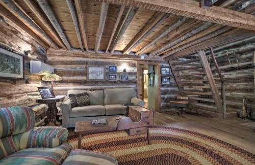 Bryson City Casa | Historic Mountain Cabin Grill and Hiking Trail!
