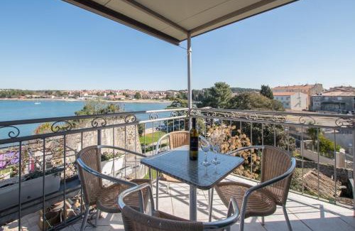City Center Apartamento | Historic Old Town apartment with the best view in town