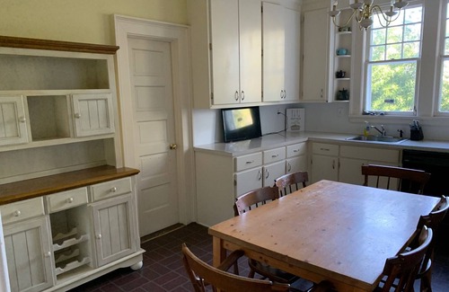 Wilson Casa | Historic: Queen Anne Beauty Near Barton College and Old Wilson