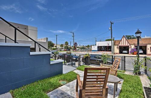 South Beach Street Historic District Casa | Historic Renovated Home Less Than 2 Mi to Beach and Pier!
