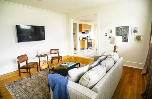 Chattanooga Casa | Historic Restoration, Central location, Pet & Family Friendly, No Pet Fee!