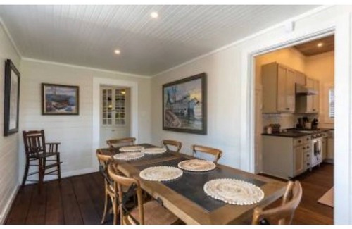 Olde Town Cabaña | Historic River Cottage in the heart of Old Town Bluffton