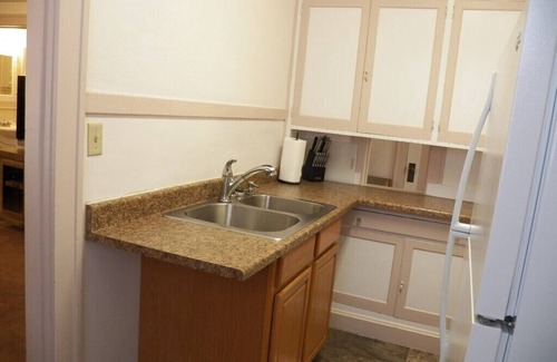 Hot Springs Apartamento | Historic Sandstone in downtown